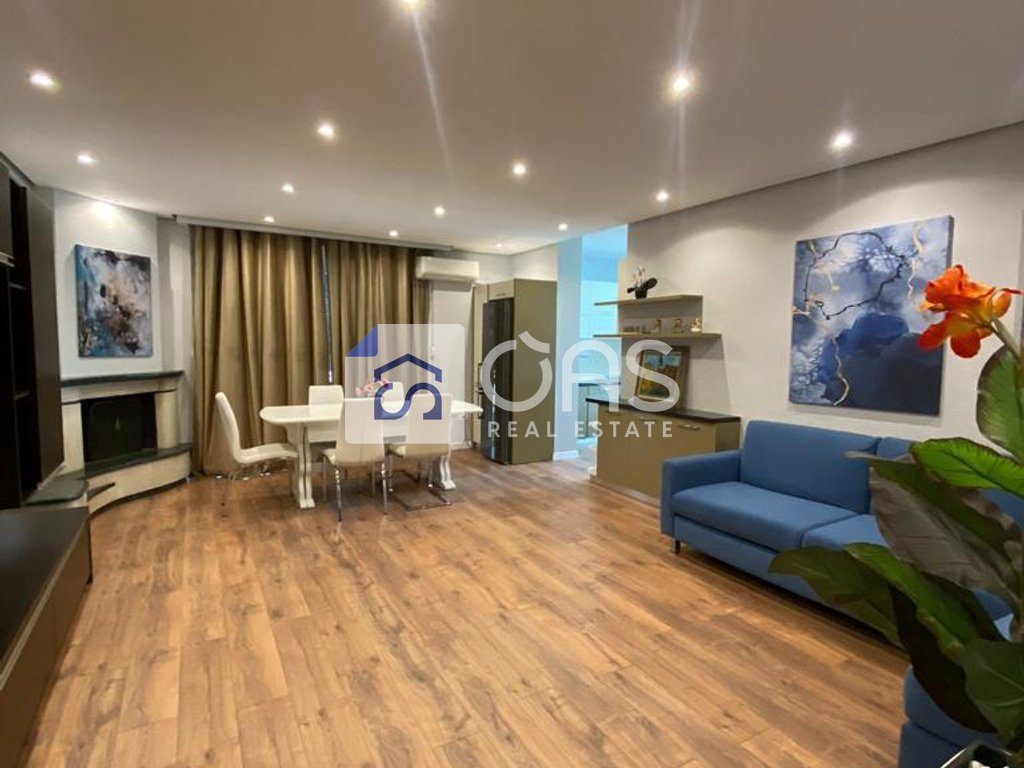 Jepet me qera apartament 2+1+2  tek Ish Ekspozita.