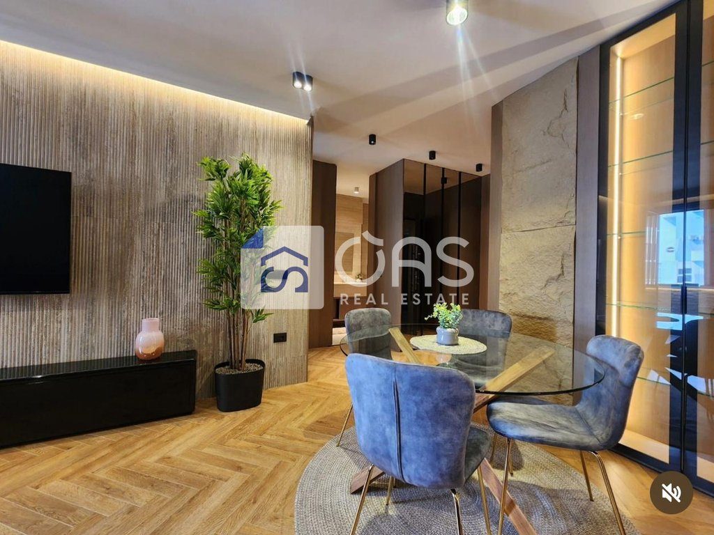 Jepet me qera apartament 2+1  tek Ish Ekspozita