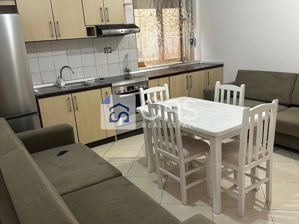 Jepet me qera  apartament 2+1 ne Fresk