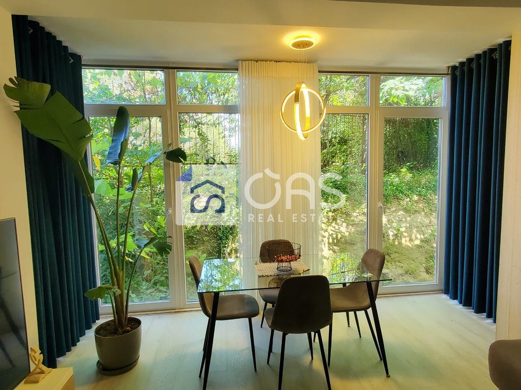Jepet me qera  apartament 2+1+2 tek Kopeshti Botanik