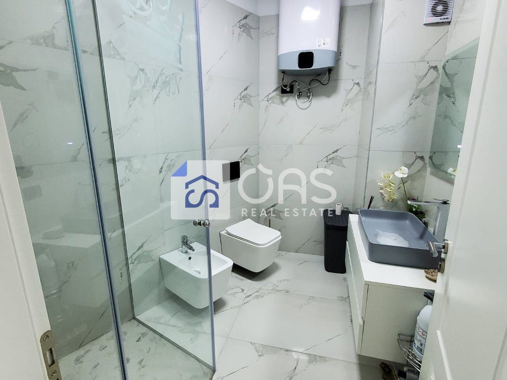 Jepet me qera  apartament 2+1+2 tek Kopeshti Botanik