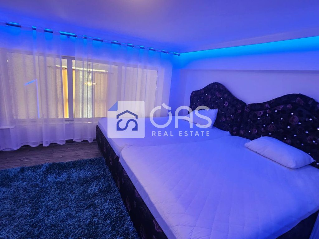 Jepet me qera apartament duplex 2+1 Te Pallati me Shigjeta