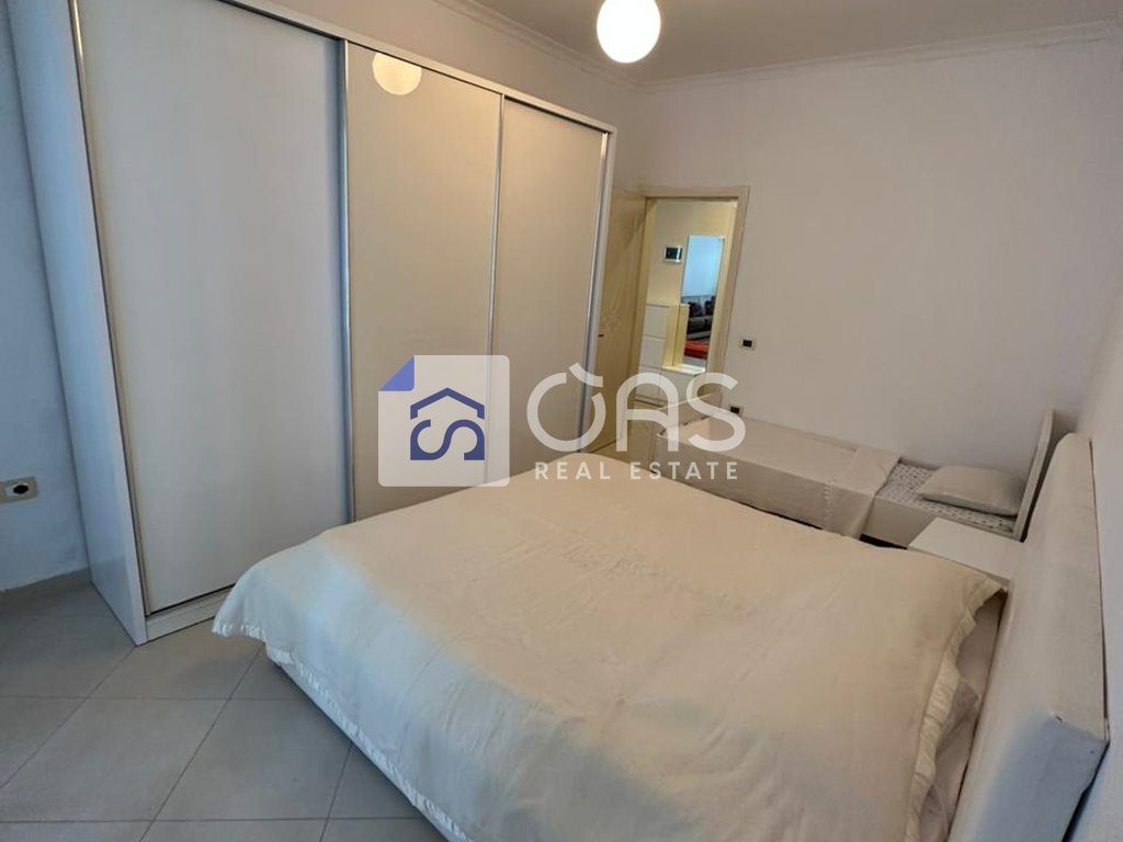 Jepet me qera  apartament 1+1 ne Astir
