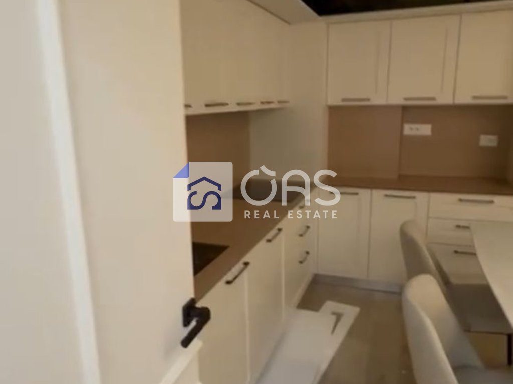 Jepet me qera apartament 2+1 ne Porcelan