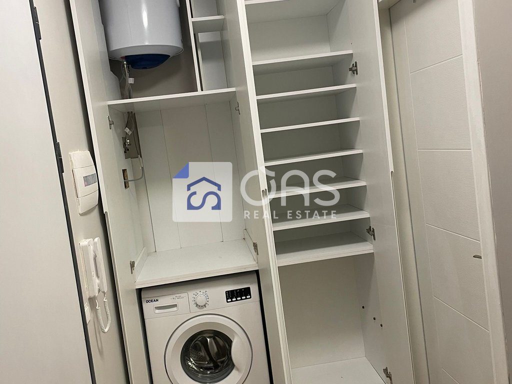 Shitet apartament 2+1 ne Yzberisht
