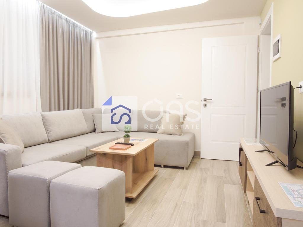Jepet me qera 1+1 apartamente tek 21 Dhjetori