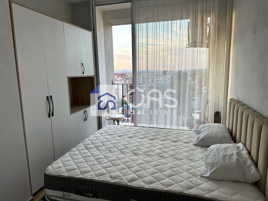 Jepet me qera apartament 1+1 Qender