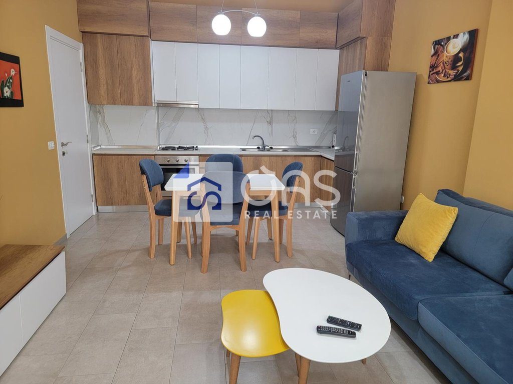 Jepet apartament me qera 1+1 21 Dhjetori
