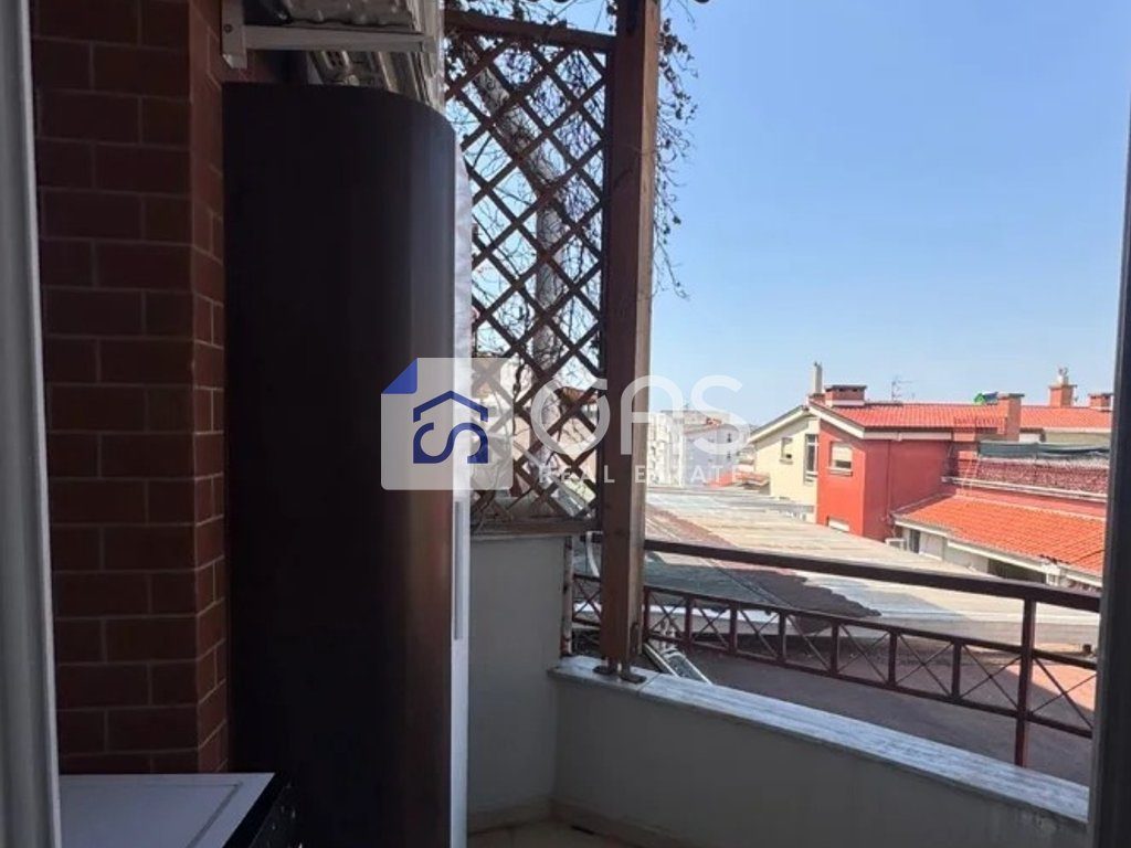 Jepet apartament me qera 1+1 tek Kodra e Diellit