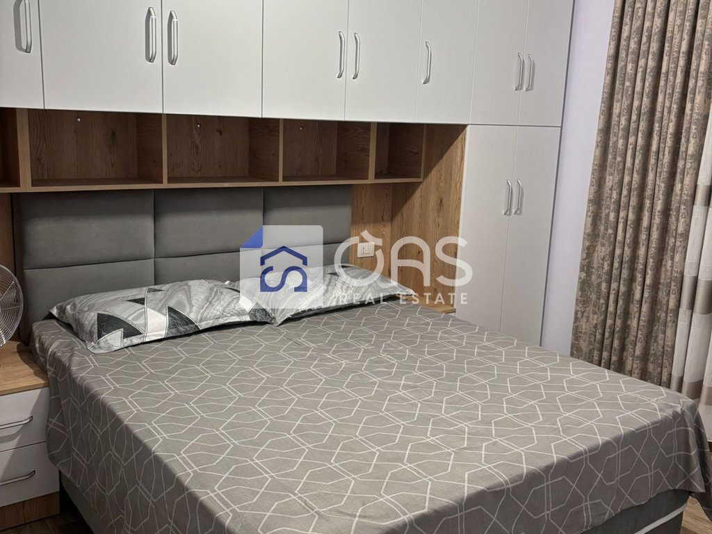 Jepet apartament me qera 2+1 tek Ish Fusha e Aviacionit