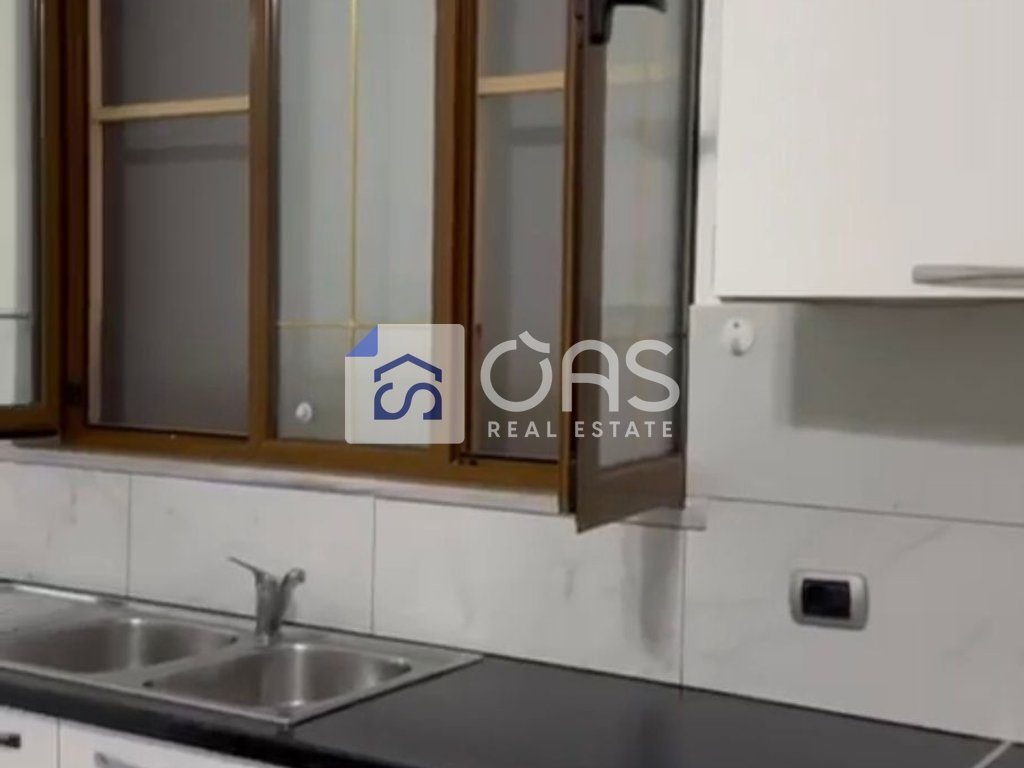Jepet apartament me qera 1+1 tek Kopshti Zologjik