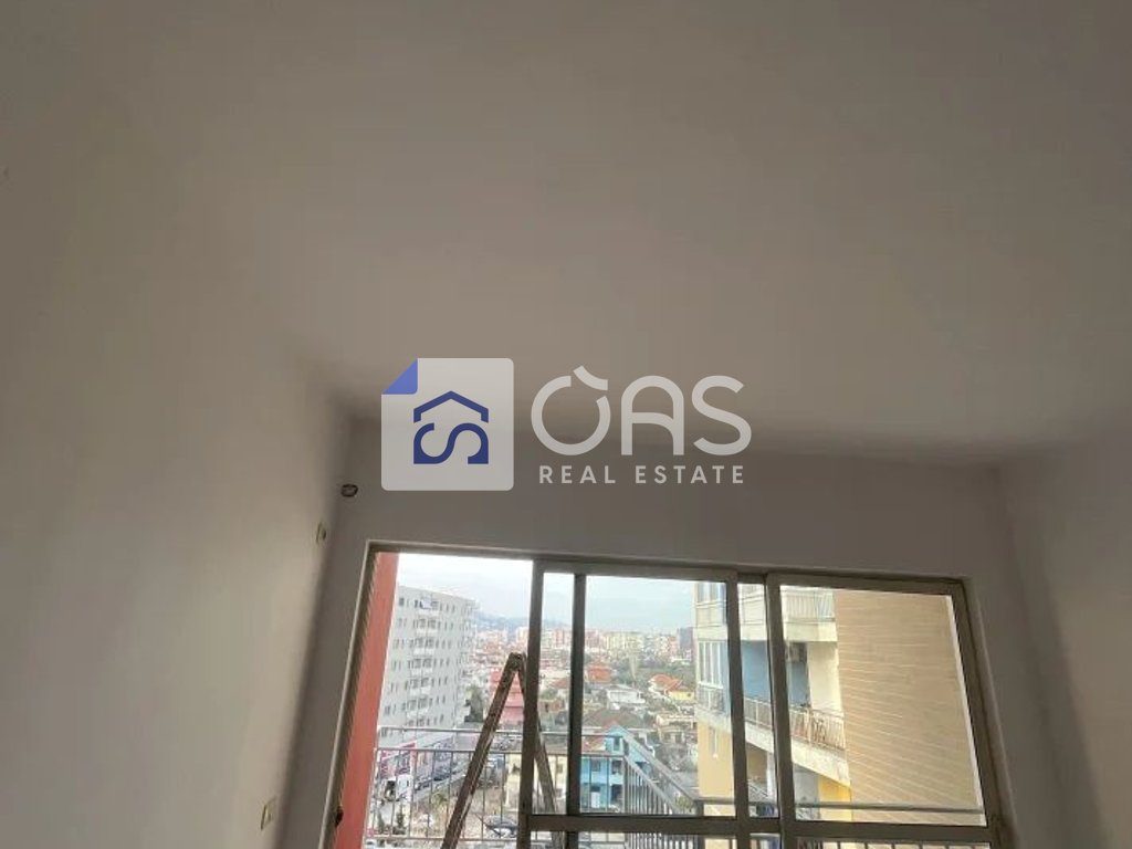 Jepet apartament me qera 2+1 tek Ish Fusha e Aviacionit