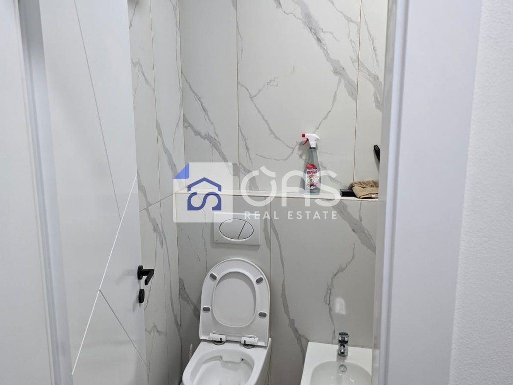 Shitet apartament 1+1 ne Don Bosko " Kompleksi Almaku"