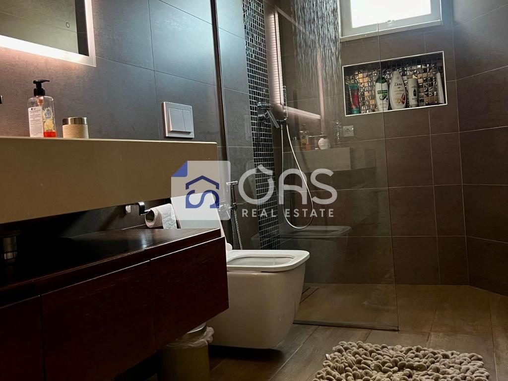 Jepet apartament me qera 1+1 ne Qender