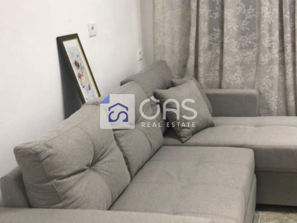 Jepet ambient me qera  2+1 tek Rruga e Dibres