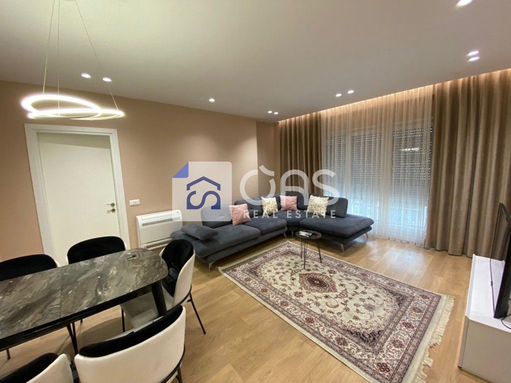 Jepet apartament e qera 2+1+2 tek Rruga e Dibres