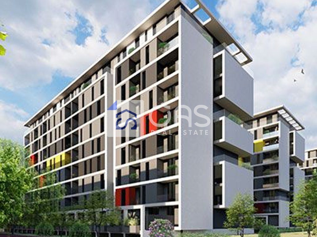 Shitet apartament 2+1 tek Univers City