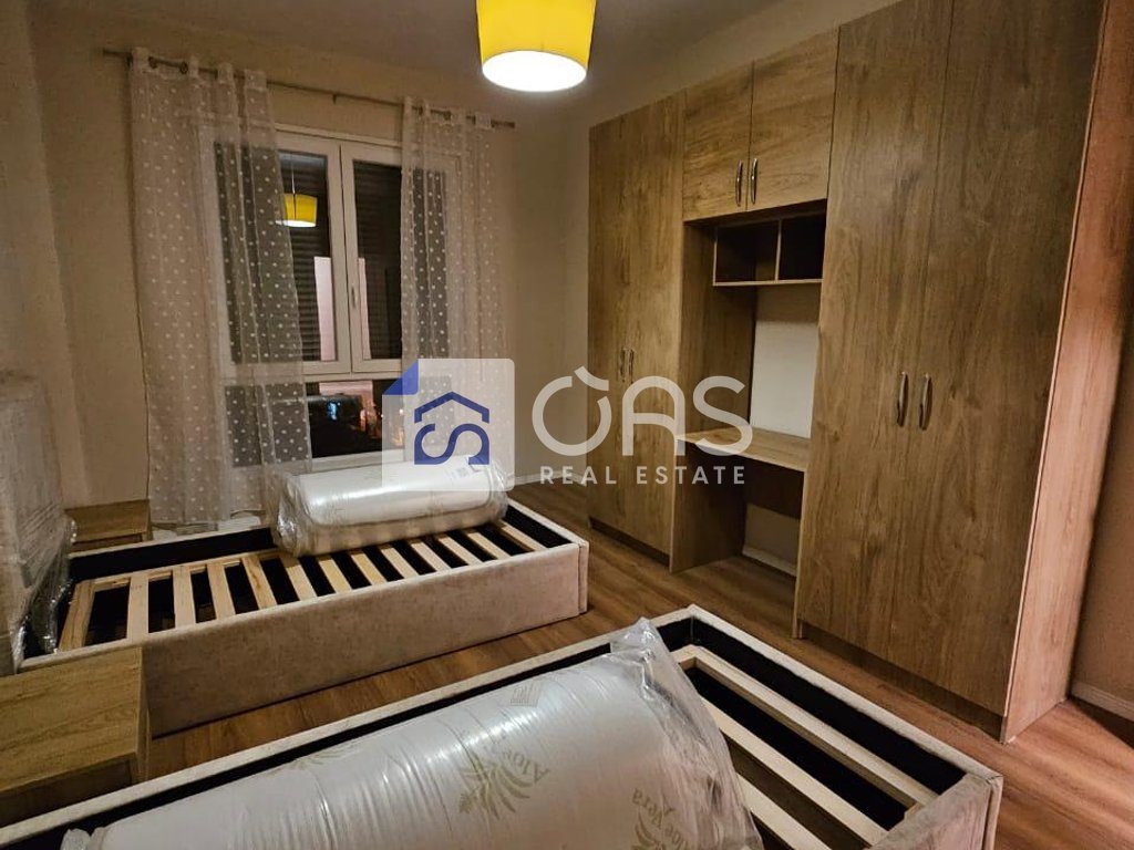 Jepet apartament me qera 2+1+2 ne 5 Maji