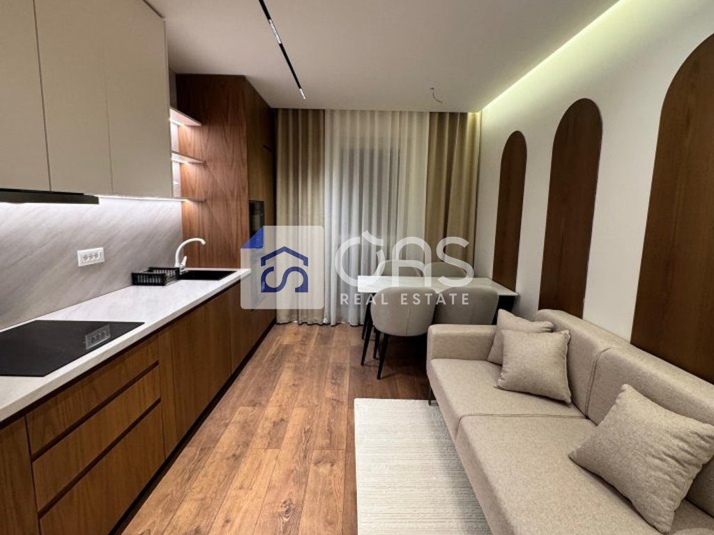 Jepet apartament me qera 2+1+post parkimi ne Xhamllik