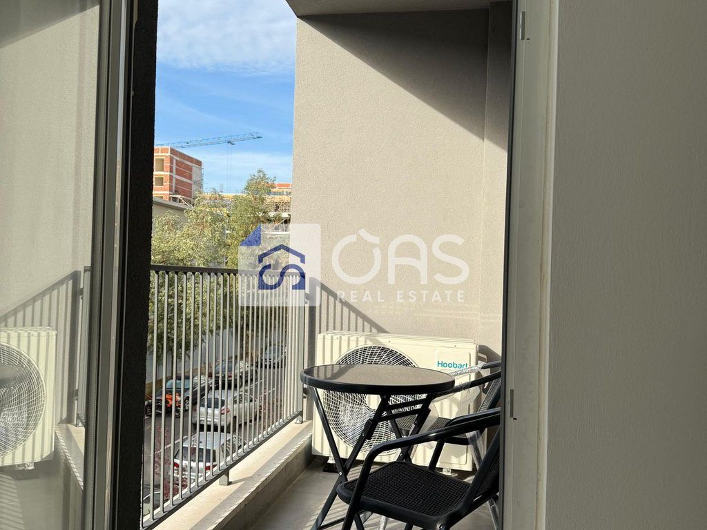 Jepet apartament me qera 2+1 tek Univer City