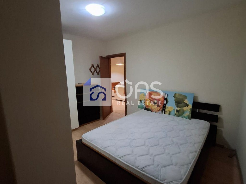 Shitet apartament 2+1 ne Astir