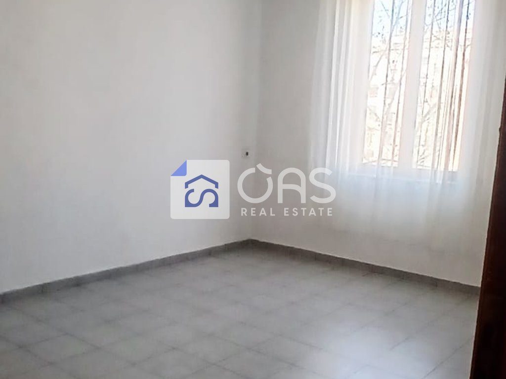 Jepet apartament me qera 1+1 ne Bllok