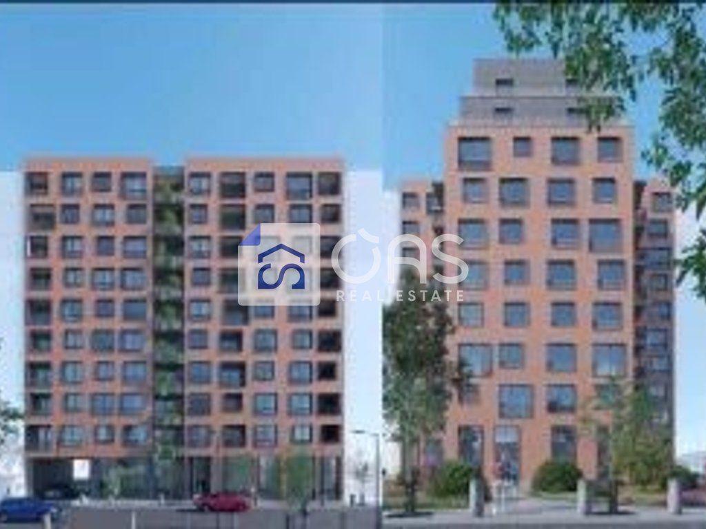 Shitet apartament 1+1 tek Pazari i Ri