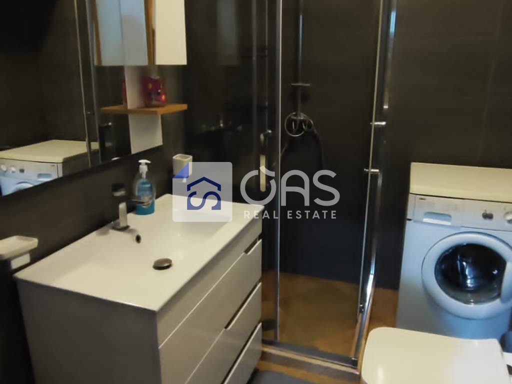 Jepet apartament me qera 2+1 ne Shkoze