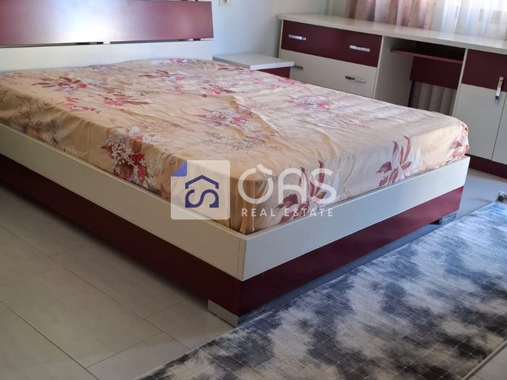 Jepet me qera apartament 2+1+2 ne Astir pran Vila L