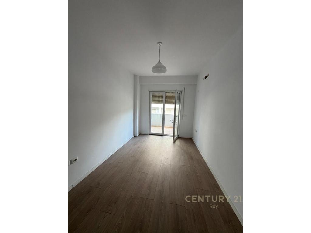 EXCLUSIVE ! SHITET APARTAMENT 1+1 TEK SHKEMBI I KAVAJES !