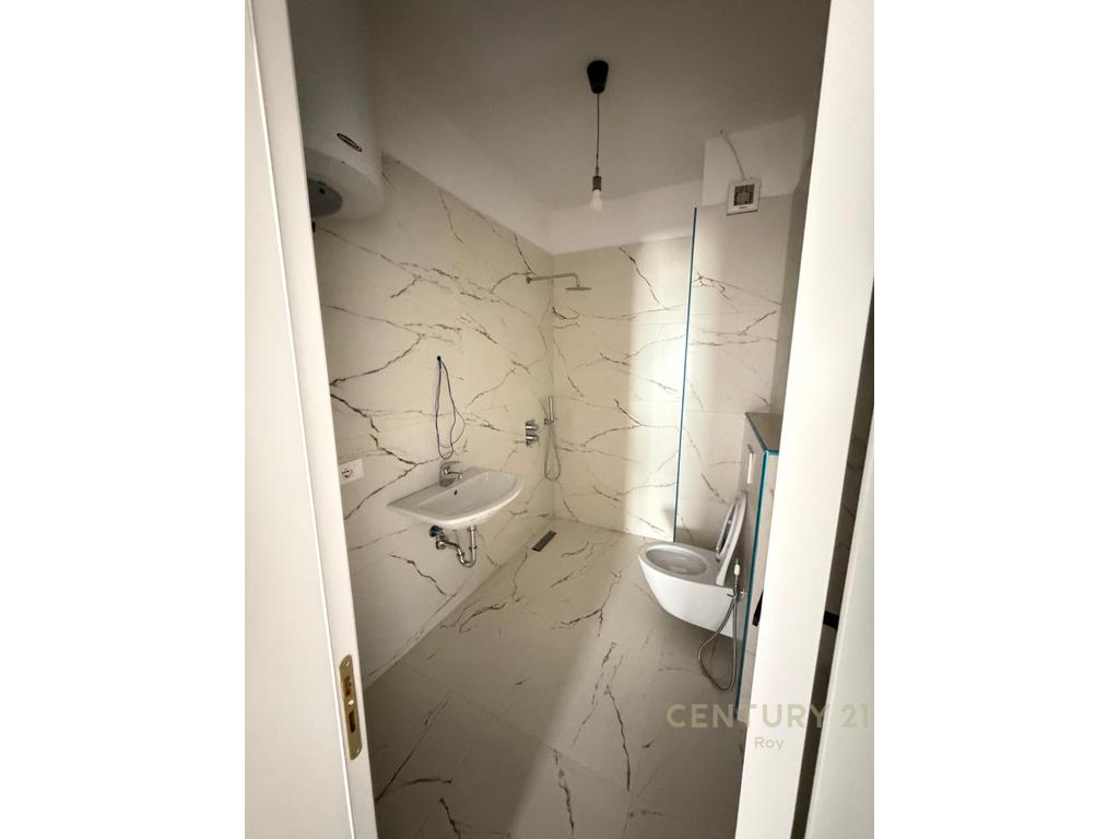 EXCLUSIVE ! SHITET APARTAMENT 1+1 TEK SHKEMBI I KAVAJES !