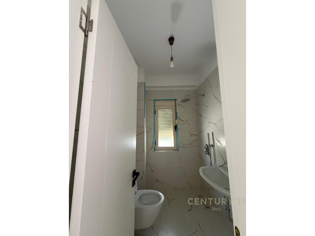 EXCLUSIVE ! SHITET APARTAMENT 1+1 TEK SHKEMBI I KAVAJES !
