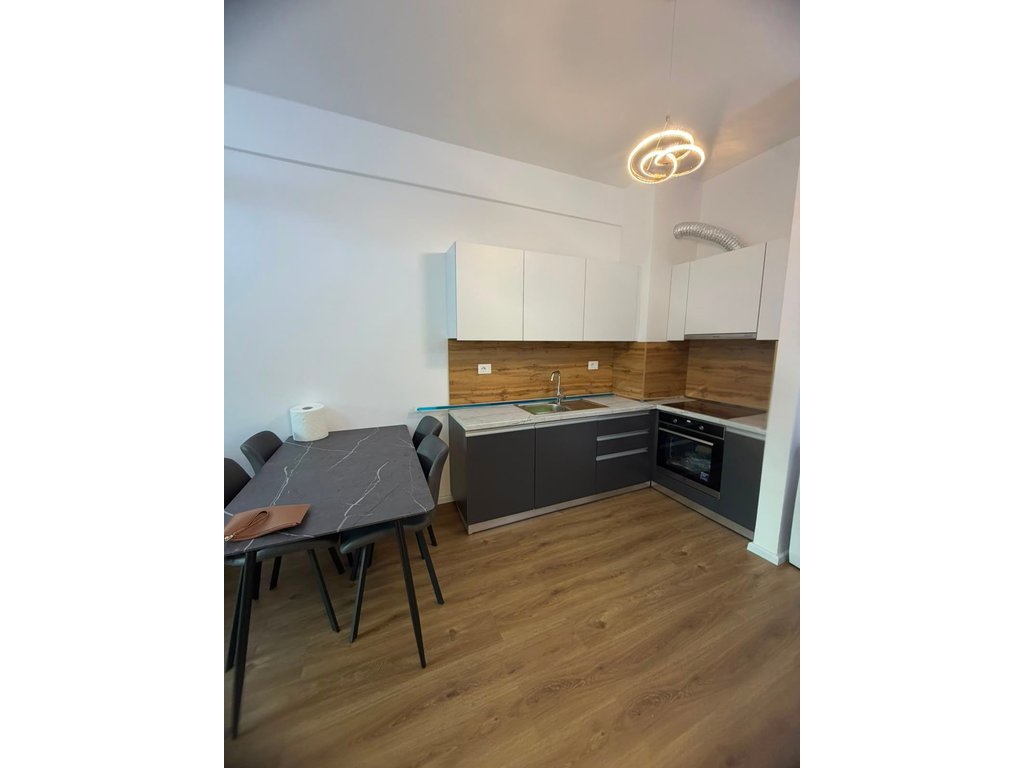 Apartament 1+1 Me Qira në Ali Demi, Tiranë