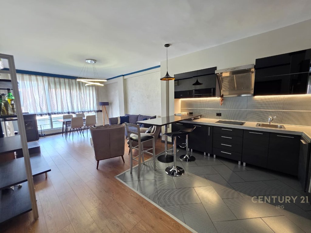 ✨ Apartament 2+1+2 | Me Qira 📍 Ura e Tabakëve – pranë Toptani Center