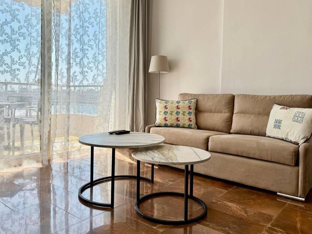 Sarandë, Shesim apartament me pamje nga deti- Hotel Butrinti