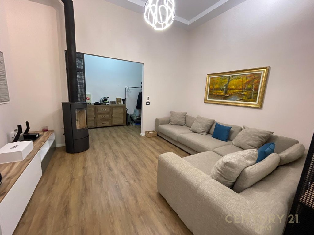 Apartament 2+1 Për Shitje në Fresku, Tiranë - 188000€ | 181.30 m²