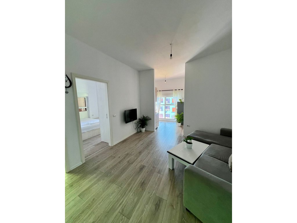 Apartament 2+1 Për Shitje në Ali Demi, Tiranë – 130,000€