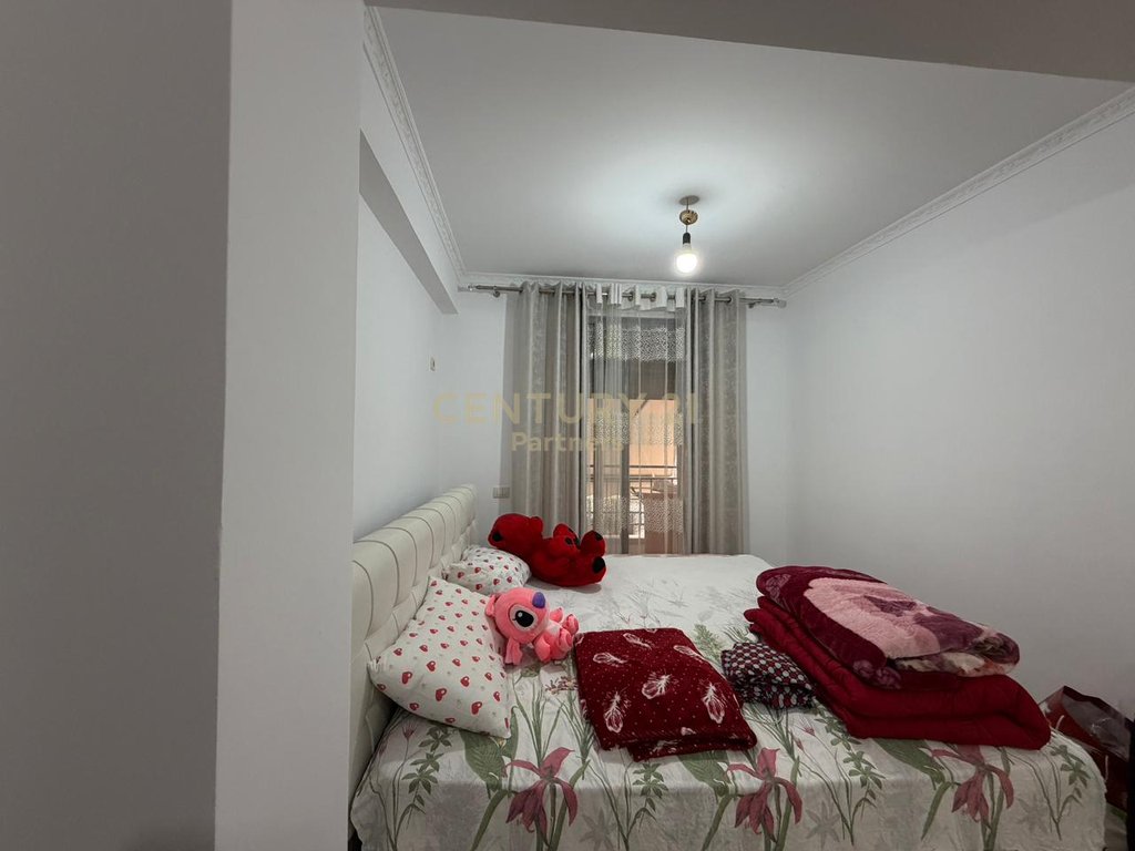 SHESIM APARTAMENT  3+1+2  PRANE RRETHRROTULLIMIT në Astir- 185,000.00€ | 116 m²
