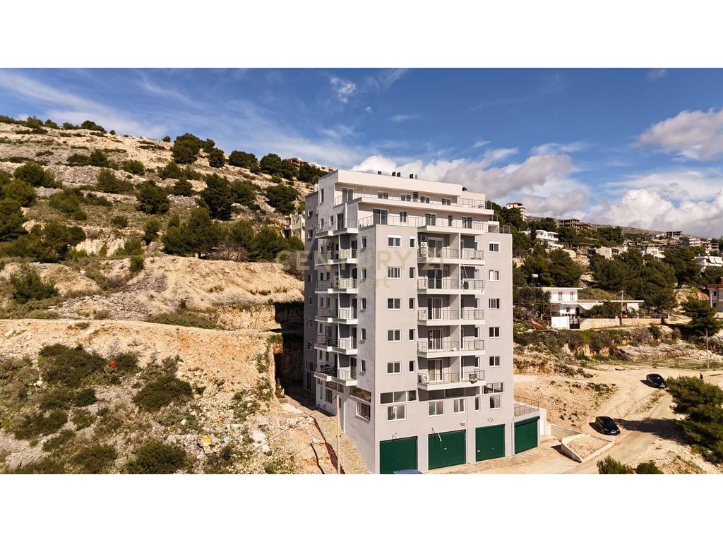 SARANDË, SHESIM APARTAMENT 1+1 NË PORTIN E LIMIONIT