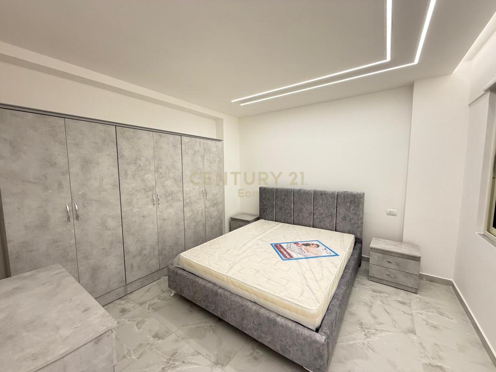Shitet Apartament 1+1, prane Miami 2, Golem !