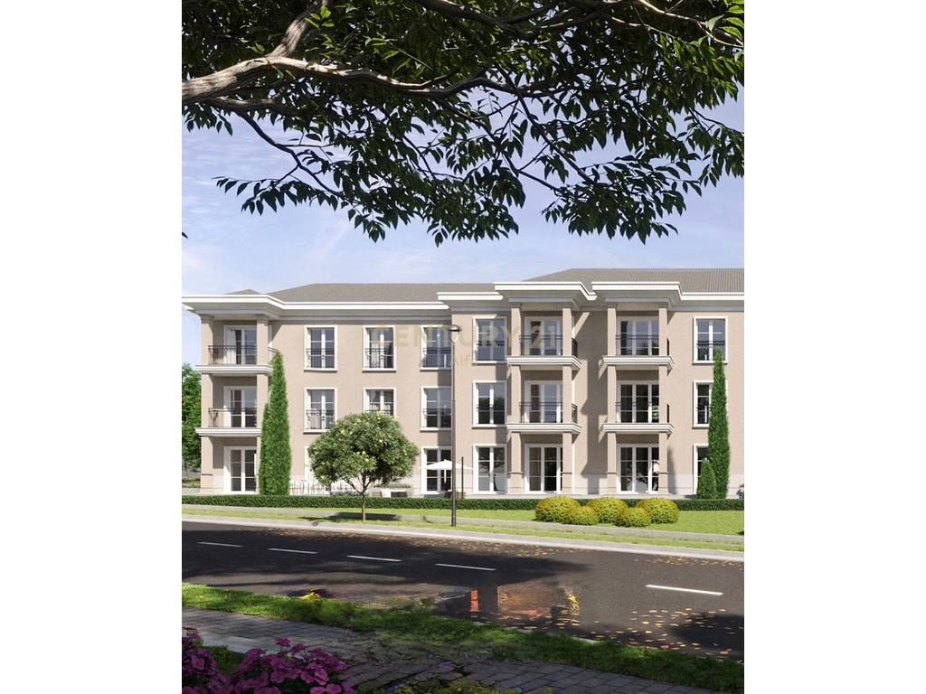 Shitet apartament 2+1+2 me verand tek Rolling Hills Liqeni!