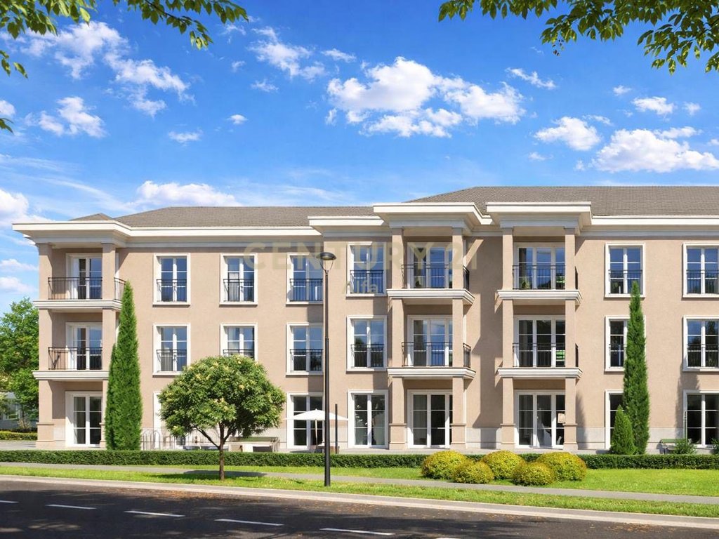 Shitet apartament 2+1+2 me verand tek Rolling Hills Liqeni!