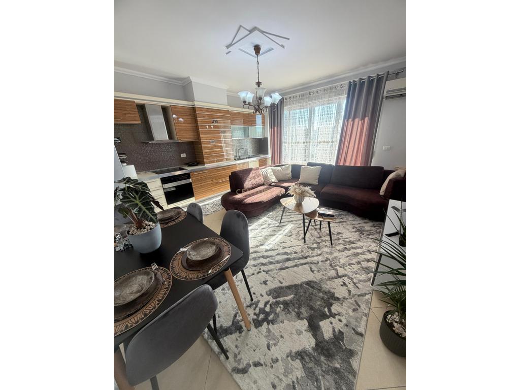 Shitet Apartament 2+1+depo Kompleksi Gener 2