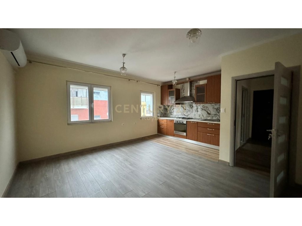 Apartament 2+1 për shitje në Allias, përballë Komisariatit nr 4, Tiranë - 105,000€ | 75.7 m²