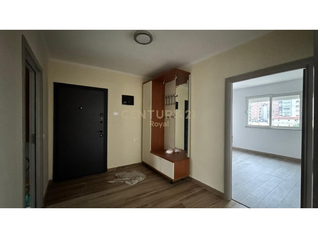 Apartament 2+1 për shitje në Allias, përballë Komisariatit nr 4, Tiranë - 105,000€ | 75.7 m²