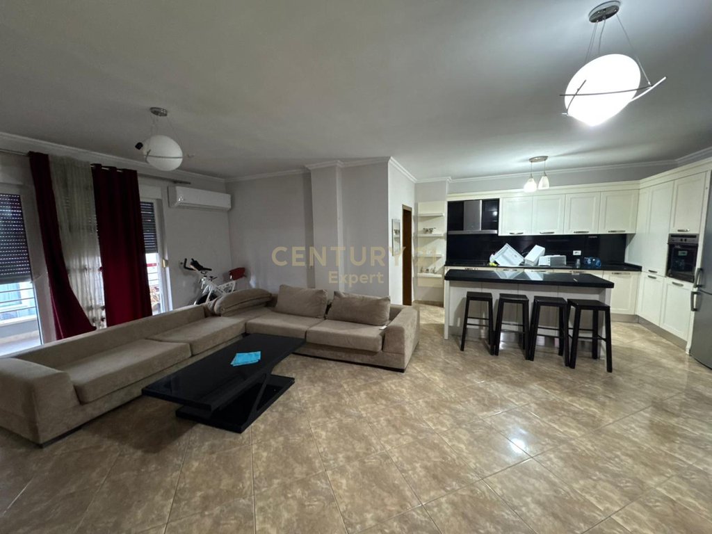 SHITET APARTAMENT 2+1+GARDEROBE TEK KOLOMBO 2 COMPLEX, LIQENI I THATE