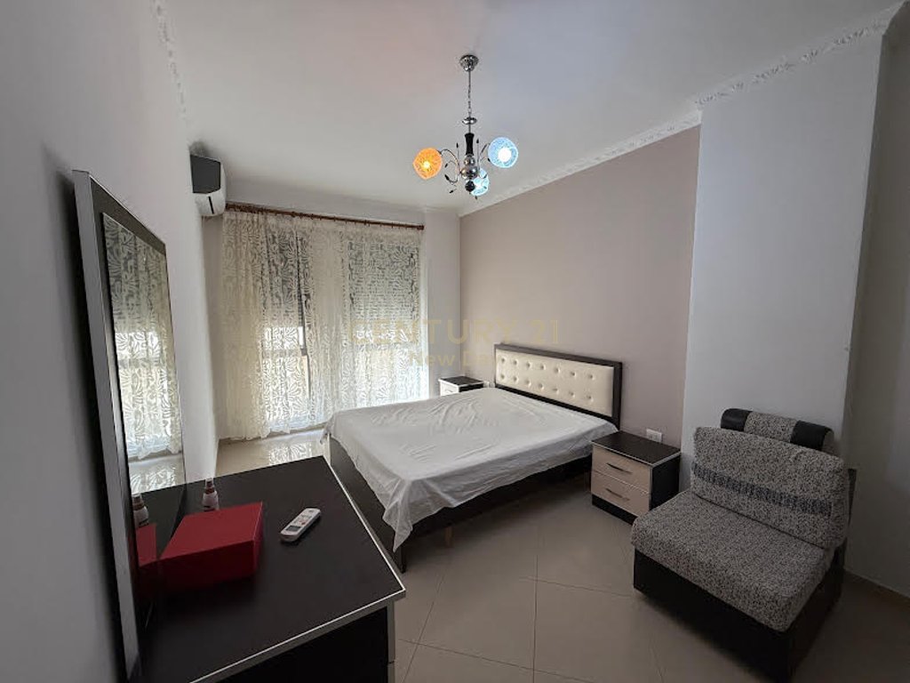 Jepet me qera apartament 2+1 ne vollga!