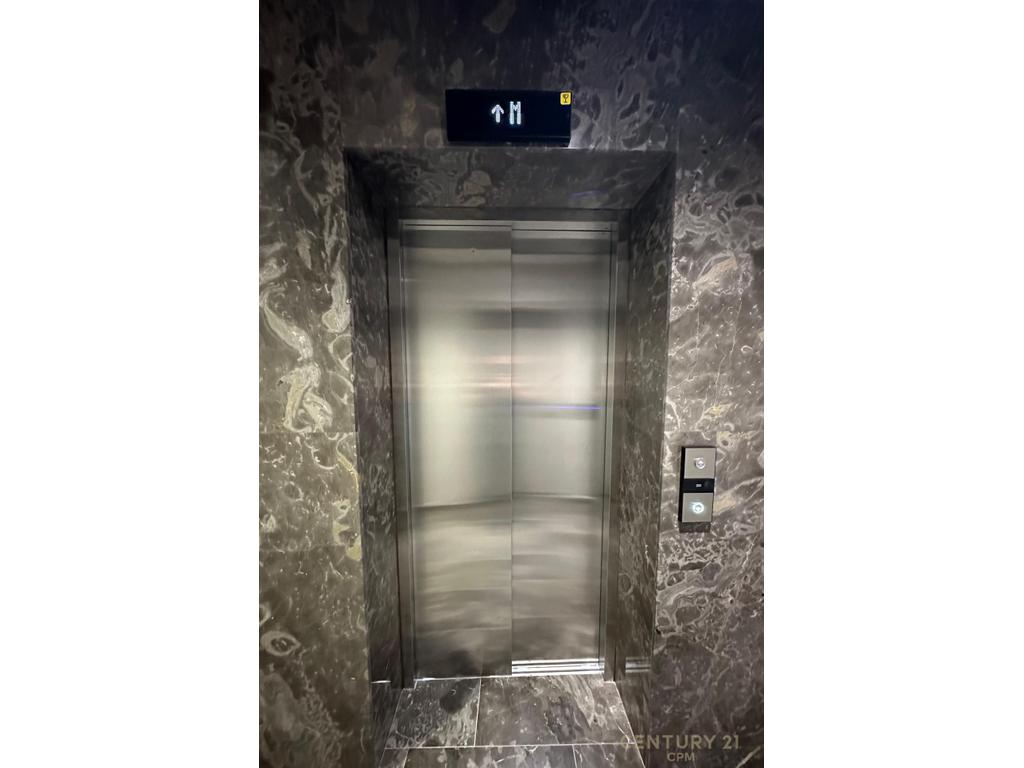 APARTAMENT 1+1 PER ZYRA ME QIRA TEK GOLDEN TOWER RESIDENCE !