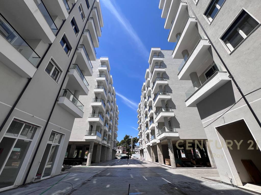 SHITET APARTAMENT 1+1 ,NDERTIM I RI, NE GOLEM !