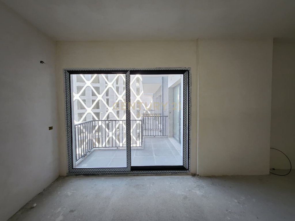 Apartament Ekskluziv 1+1 pranë Vlora Marina